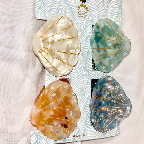 NEW SET OF 4 COLORFUL SEASHELL MERMAID BEACH HAIR CLIPS - GIRLS ACCESSORIES - Picture 3 of 3